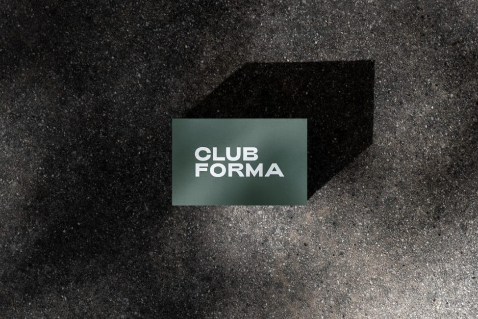 Club Forma business card in forest green